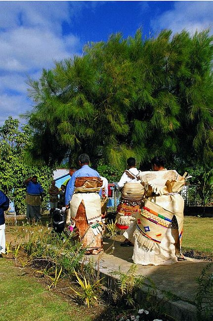 �www.outsideimages.co.nz