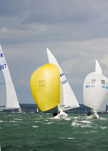 CRW_7000