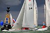 The 180th Skandia Cowes Week,Day four of Skandia Cowes Week 2006 dawned with a forecast of strong and blustery south-westerly winds with gusts straining the dial beneath storm clouds producing a lumpy Solent and gusts of up to 29 knots<br>The Daring fleet rounds the bottom mark<br>�Paul Todd/outsideimages.co.nz<br><br>*******Editorial Use Only********<br>